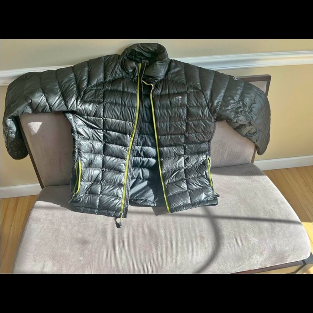 North Face Summit Series 800 puffer - Size L - Green